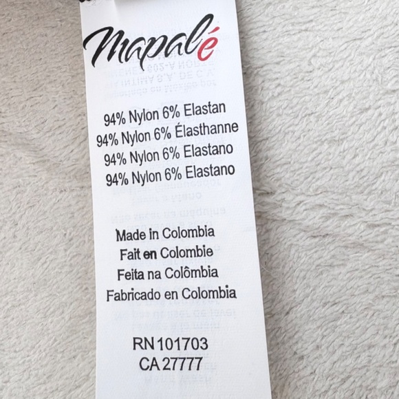 VGT Mapalé Blackless Lace Crop Top Cutout Design XL Black - Picture 11 of 14